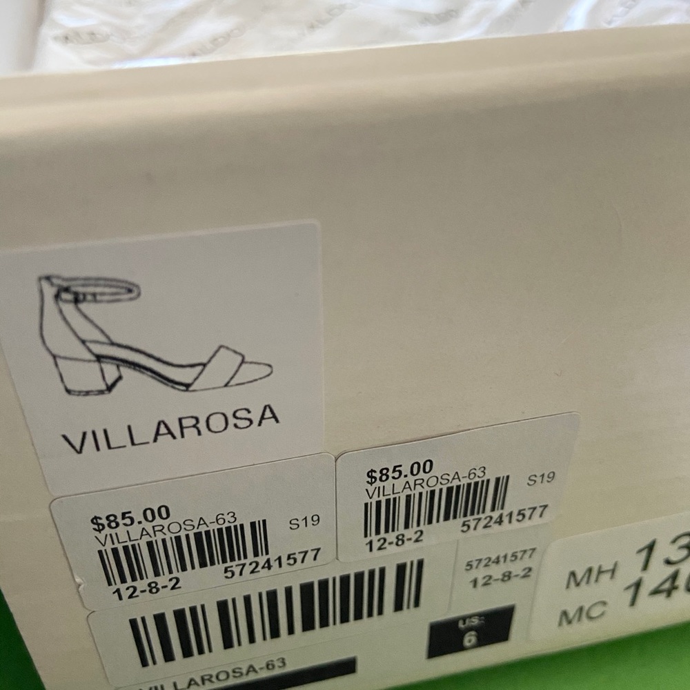 Aldo Sandals (New)
Bordo Leather Nubuck - Picture 4 of 4